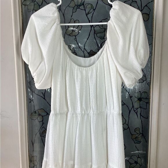 ASTR the label White snickered maxi dress  Size‎ Medium - Picture 3 of 14